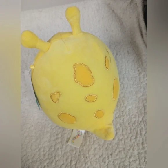 Squishmallows Zarina The Yellow Banana Slug Plush NWT - Picture 5 of 7